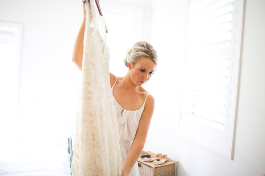 Bride Prep, Hunter Valley Wedding by Brisbane Wedding Photographers, Kwintowski Photography