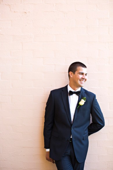 groom portrait